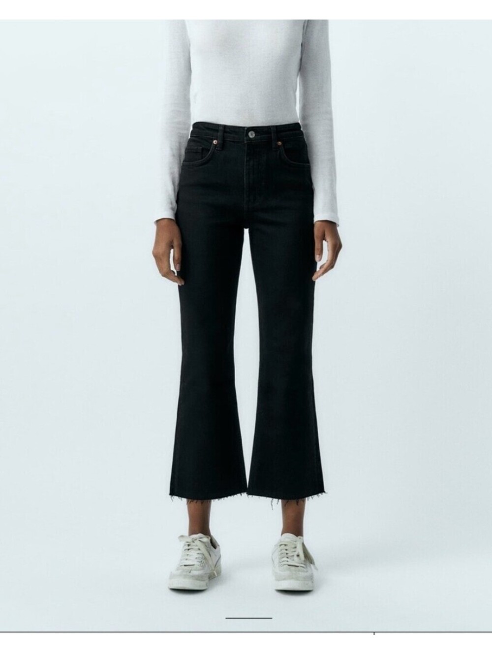 ZARA Washed Black High-Rise Cropped Kick Flare Jeans - Size US 8